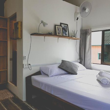 Dahlia Guesthouse Ко Ронг Санлоем Екстериор снимка